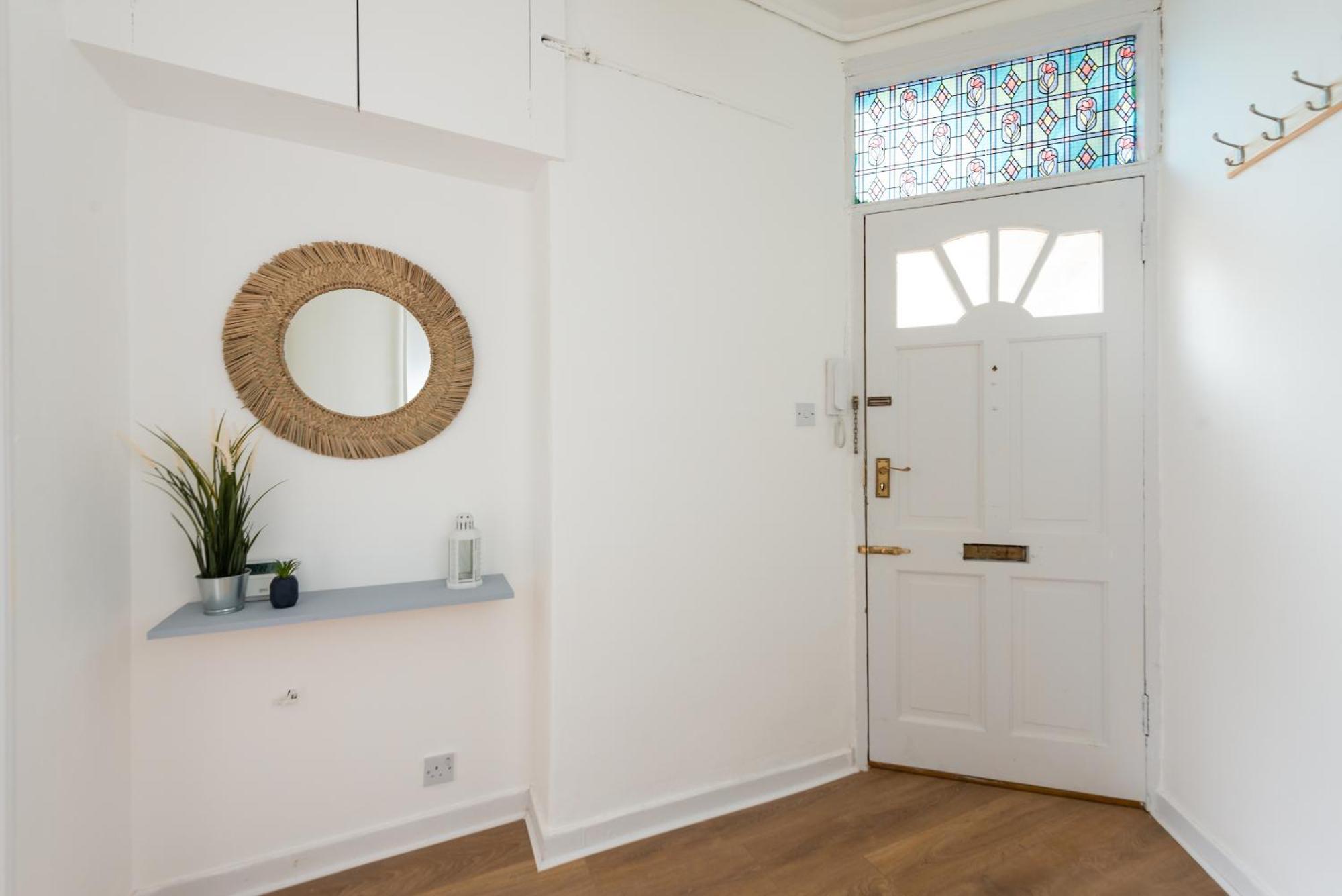 Lovely 1-Bedroom Apartment In Édimbourg Extérieur photo
